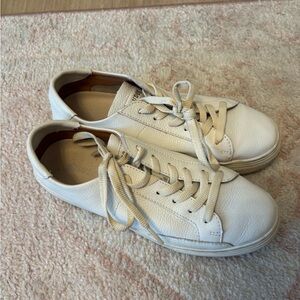 Soludos Cream Leather Low-Top Sneakers